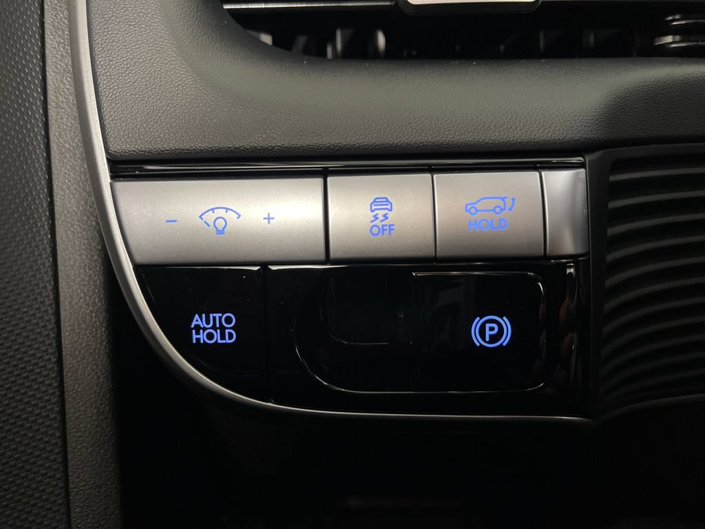 Certified 2024 Hyundai Ioniq 5 SEL RWD image 30