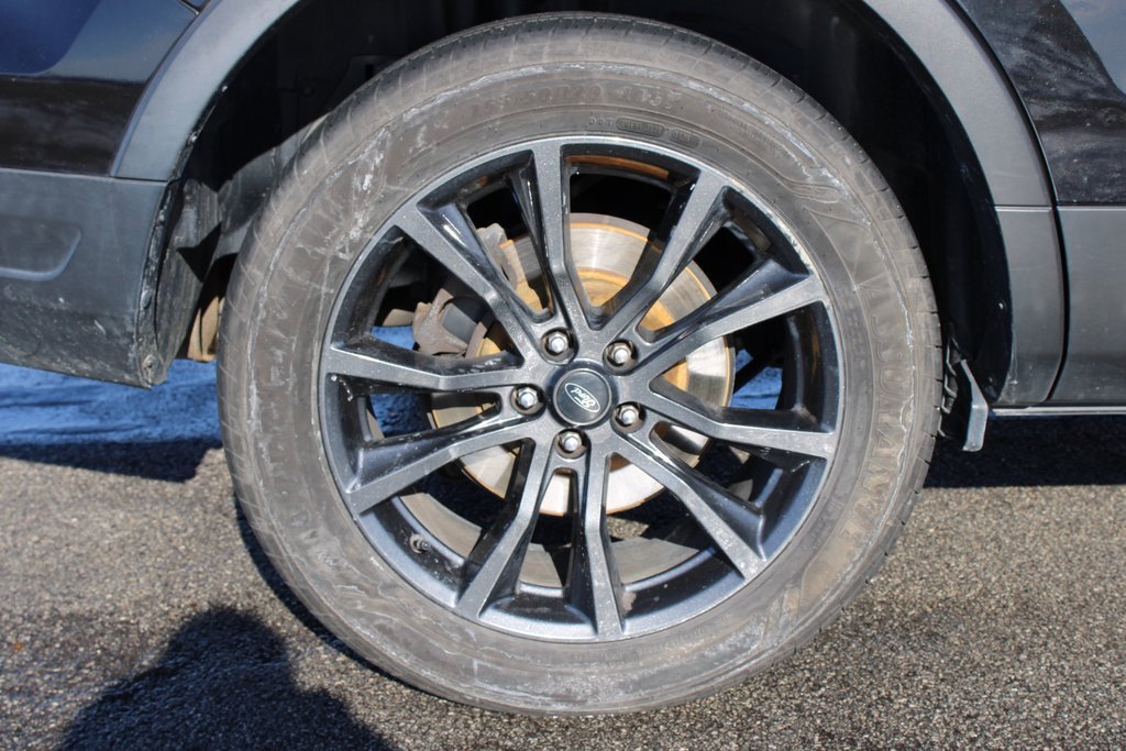 Used 2019 Ford Explorer XLT w/ Equipment Group 202A image 41