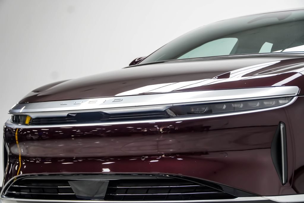 Used 2024 Lucid Air Pure RWD image 2