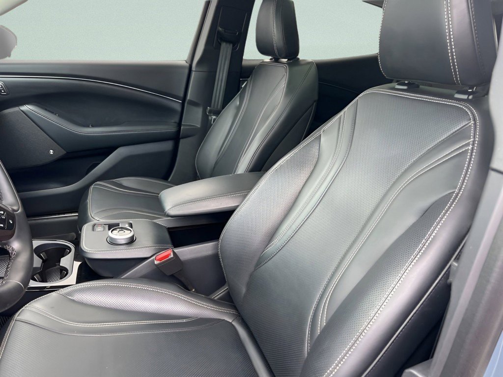 Used 2023 Ford Mustang Mach-E Premium image 24