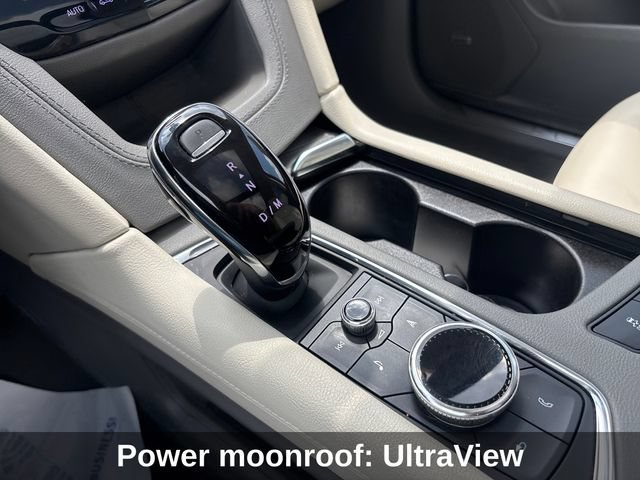 Used 2020 Cadillac XT5 Premium Luxury FWD image 17