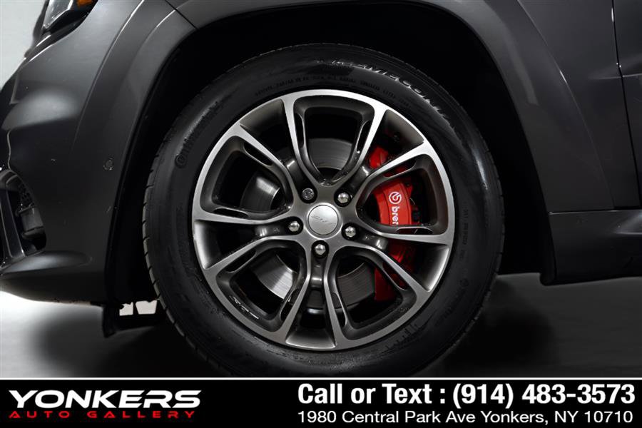 Used 2019 Jeep Grand Cherokee SRT AWD/4WD image 25