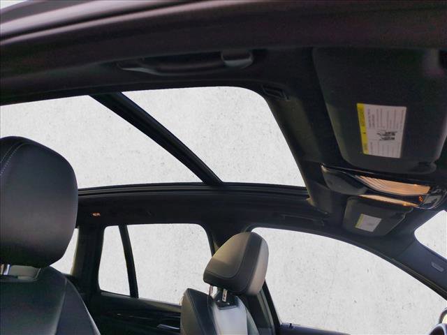 Used 2023 BMW X3 sDrive30i w/ Premium Package image 15