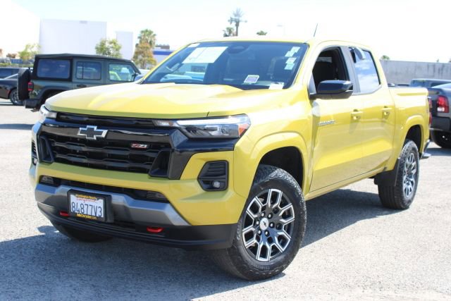 Used 2023 Chevrolet Colorado Z71 w/ Z71 Convenience Package 2 AWD/4WD image 14