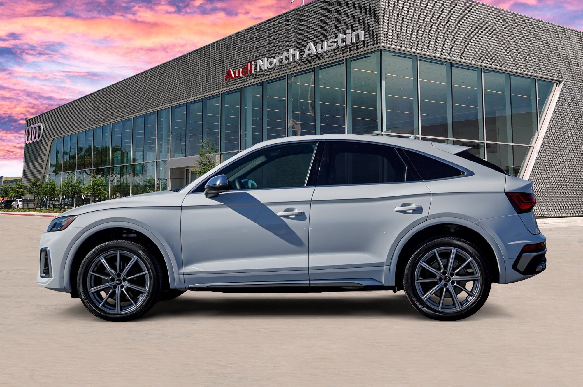 Certified 2024 Audi SQ5 Premium Plus w/ Premium Plus Package image 5