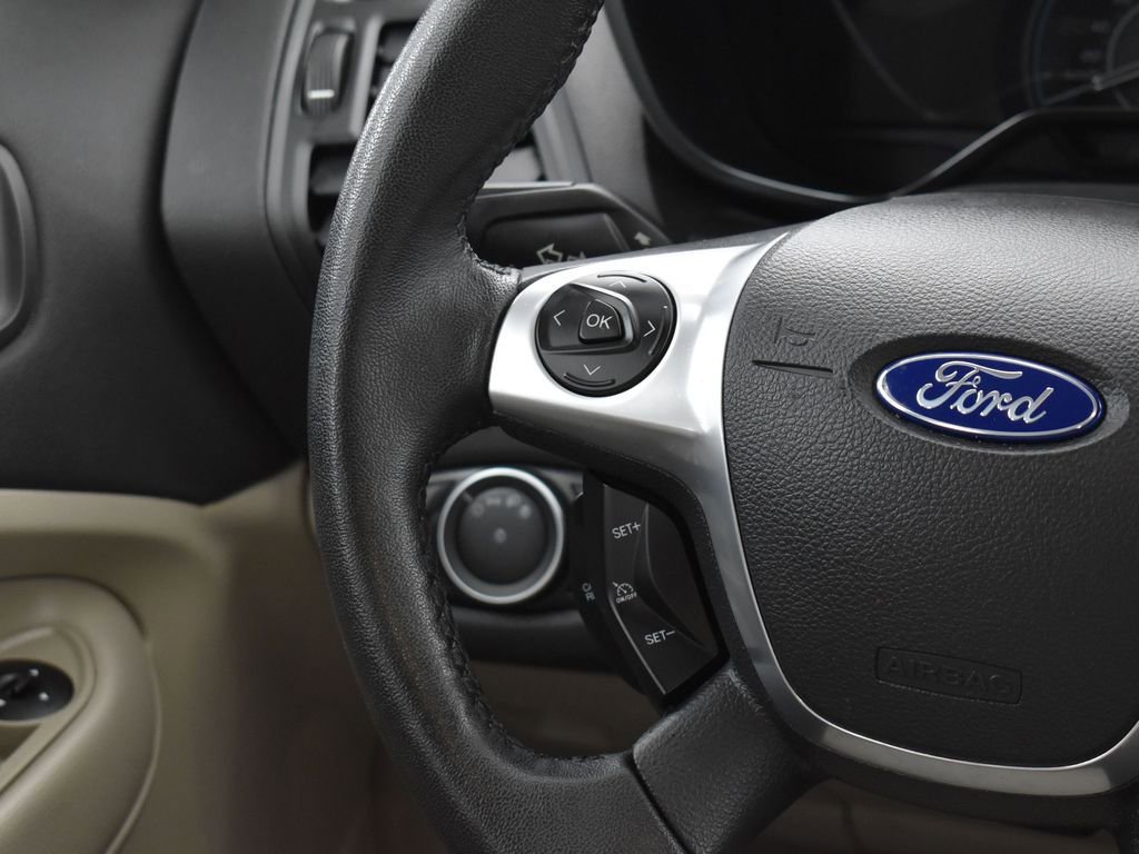 Used 2016 Ford C-MAX Energi SEL image 19