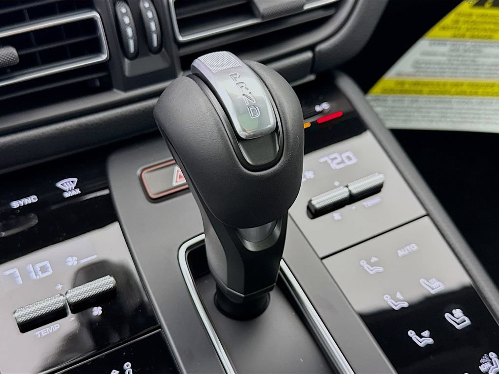 New 2026 Porsche Macan S AWD/4WD image 22