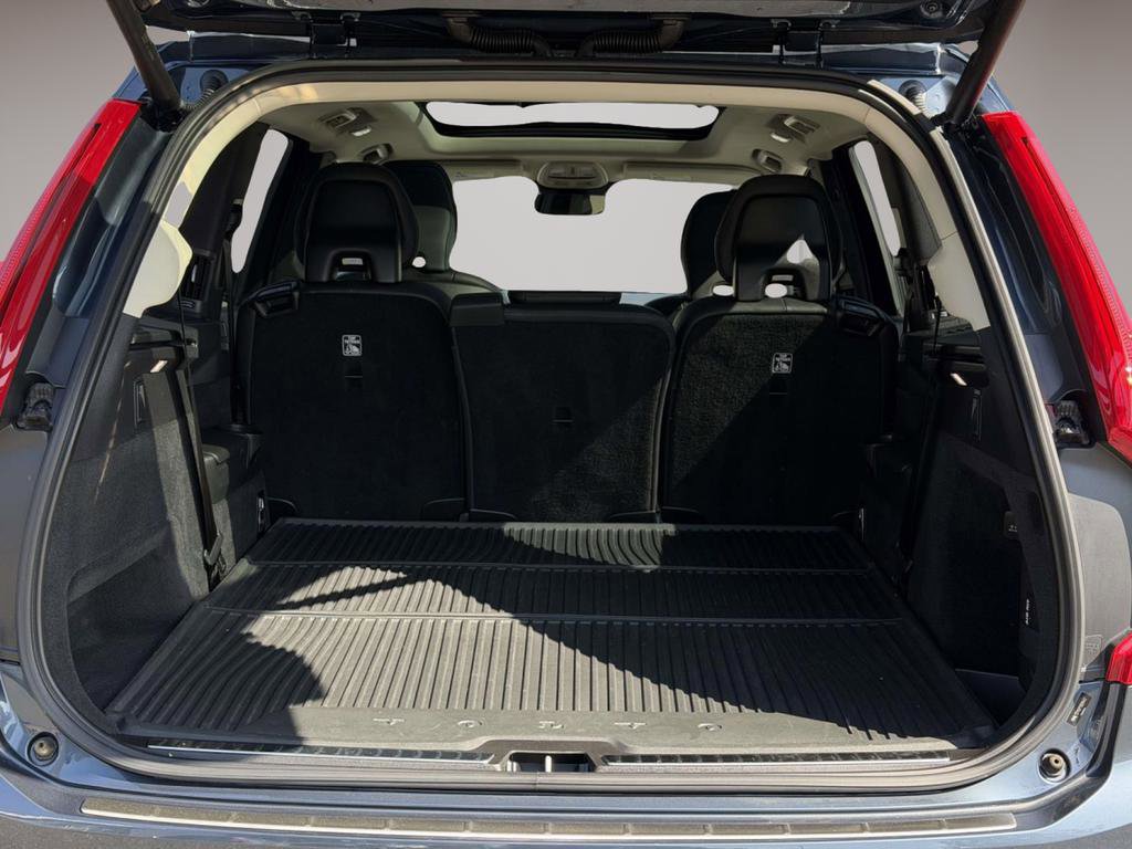 Used 2023 Volvo XC90 B5 Plus w/ Protection Package Premier AWD/4WD image 13