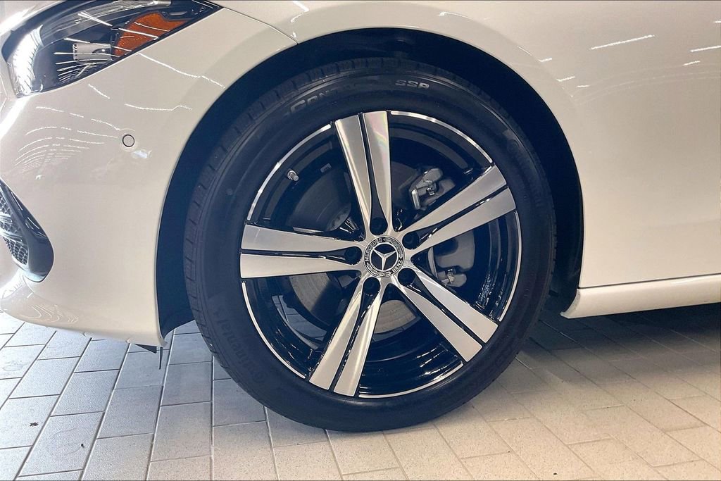 Used 2026 Mercedes-Benz C 300 4MATIC Sedan image 8