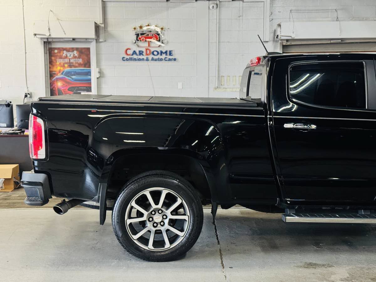 Used 2018 GMC Canyon Denali AWD/4WD image 4