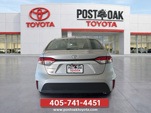 Used 2024 Toyota Corolla LE FWD image 4