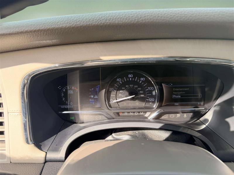 Used 2016 Lincoln Navigator Select AWD/4WD image 38