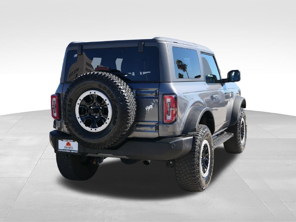 Used 2022 Ford Bronco Outer Banks w/ Sasquatch Package AWD/4WD image 3