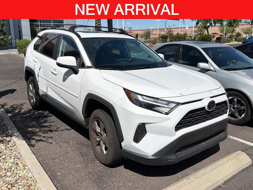 Used 2022 Toyota RAV4 XLE w/ Convenience Package image 1
