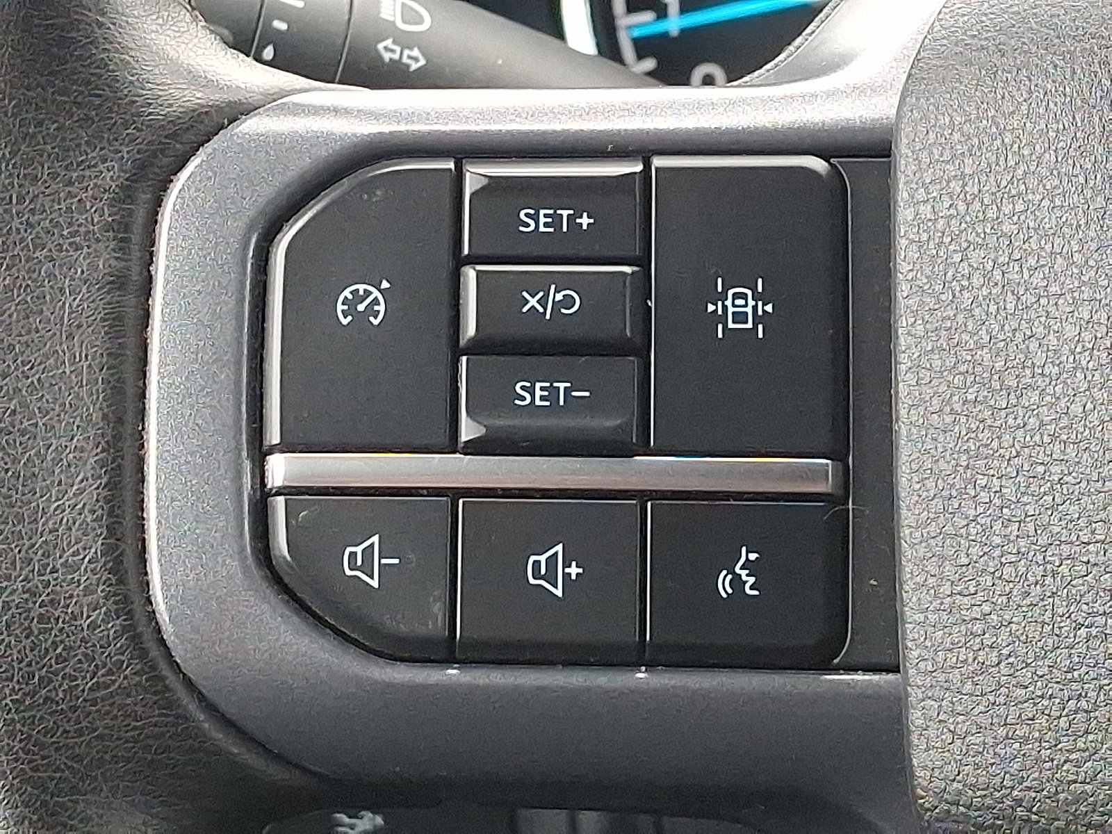 Certified 2023 Ford F150 XLT w/ Equipment Group 302A High image 21