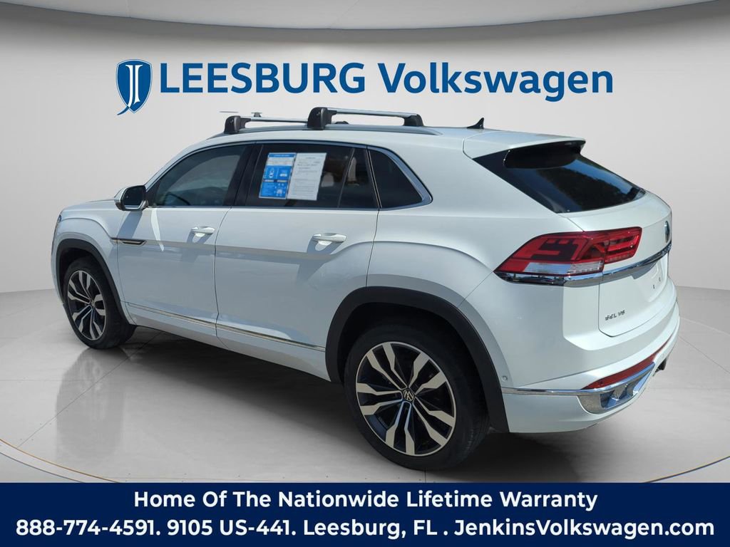 Used 2022 Volkswagen Atlas Cross Sport SEL Premium R-Line AWD/4WD image 9