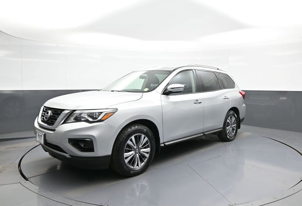 Used 2019 Nissan Pathfinder S AWD/4WD image 10