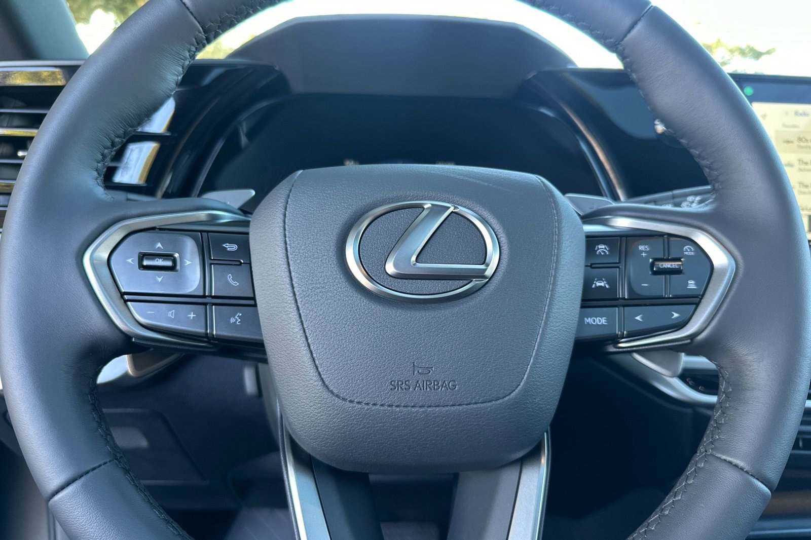 Certified 2026 Lexus RX 350 FWD w/ Accessory Package (Z1) image 29