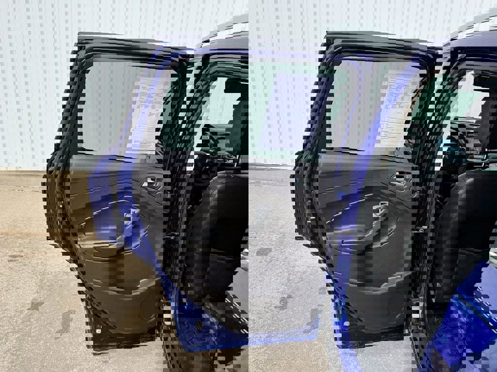 Used 2016 Ford Escape Titanium AWD/4WD image 15