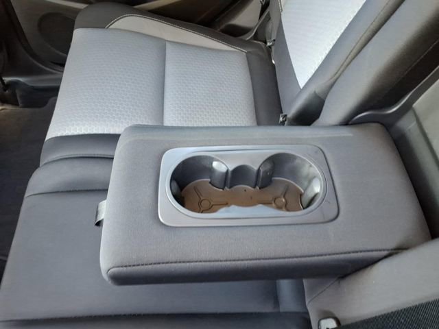 Used 2019 Ford Escape SE FWD image 8