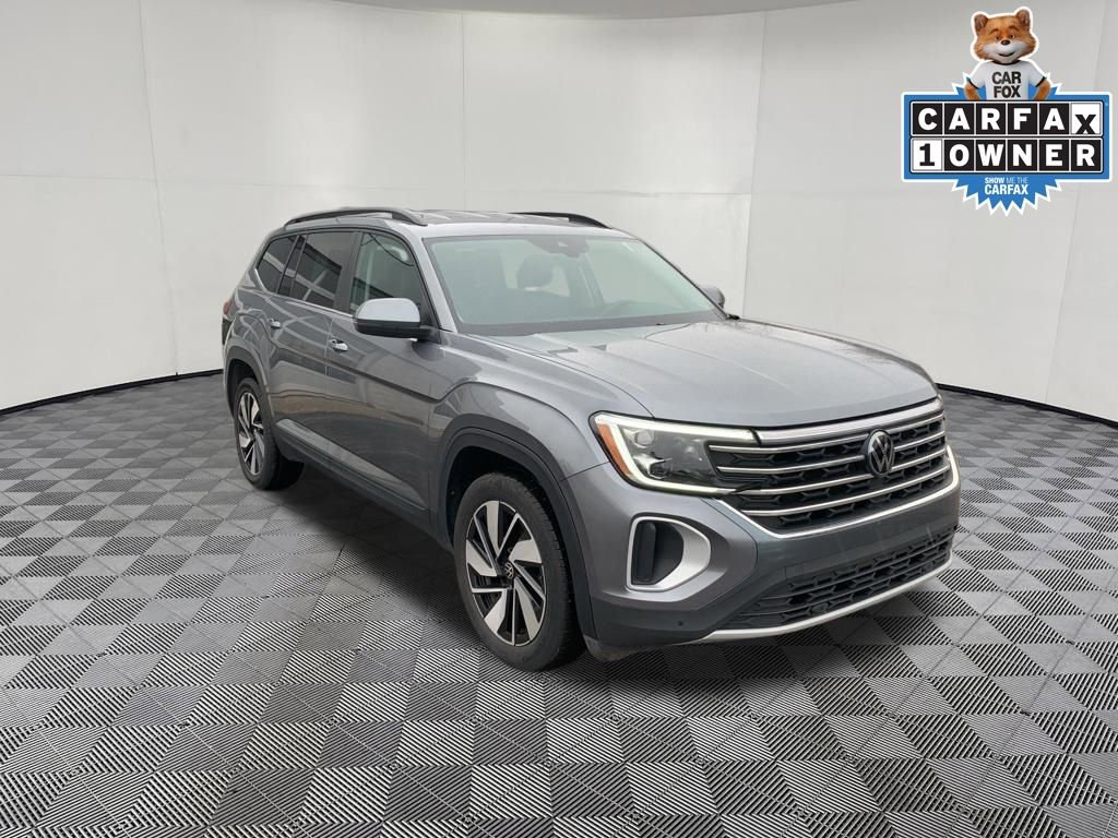 Used 2024 Volkswagen Atlas SE image 11