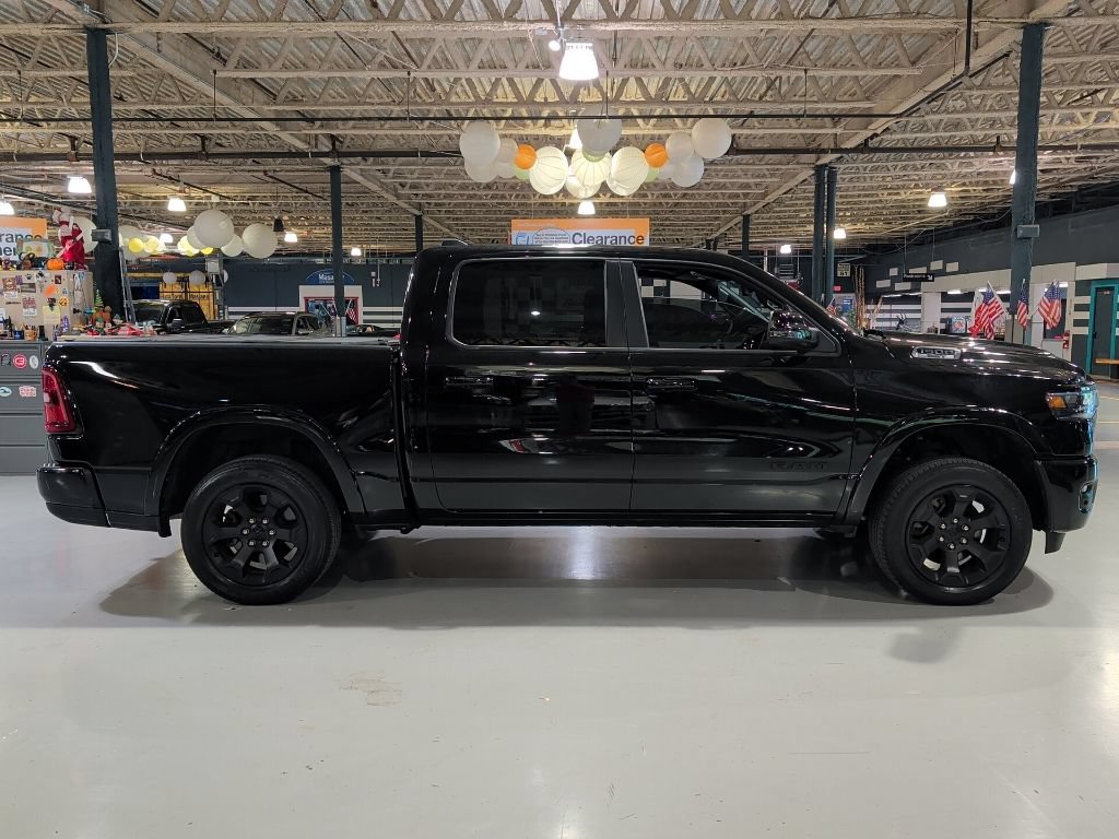 Used 2025 RAM 1500 Big Horn AWD/4WD image 7