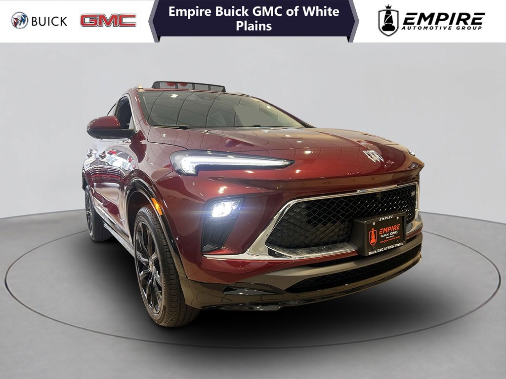 New 2025 GMC Acadia Elevation w/ Elevation Premium Package