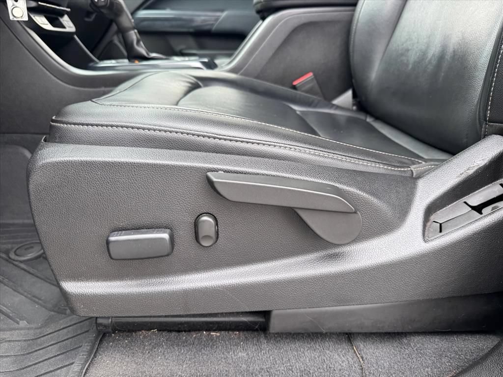 Used 2019 Chevrolet Colorado Z71 AWD/4WD image 14