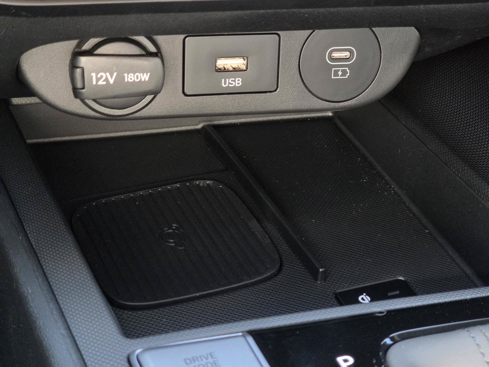 New 2026 Hyundai Elantra Limited FWD image 21