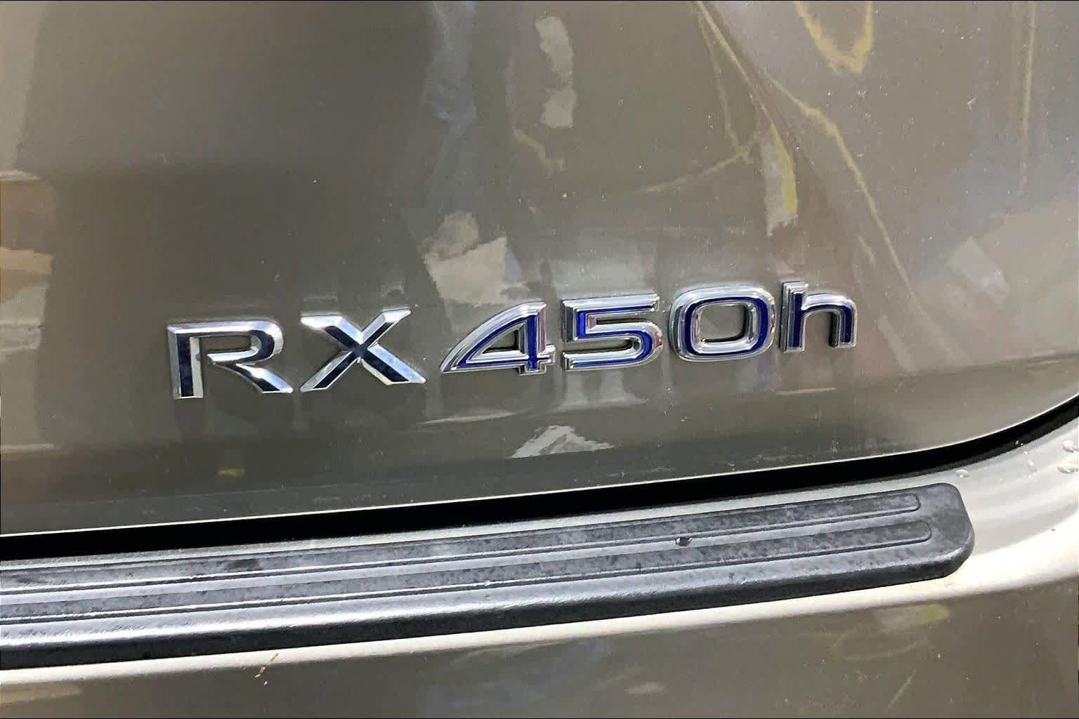 Used 2017 Lexus RX 450h AWD w/ Luxury Package image 10