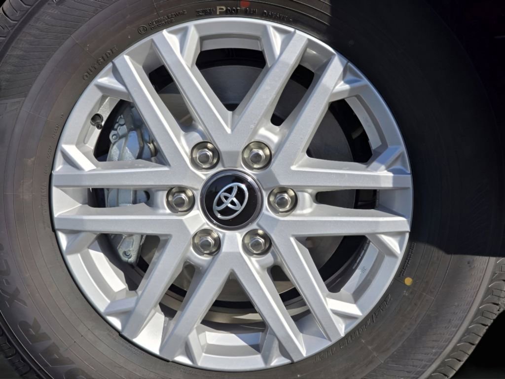 Used 2025 Toyota Tundra SR5 image 24