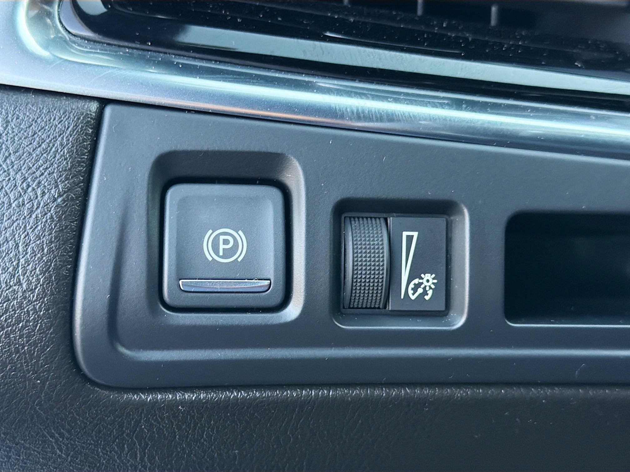 Used 2021 Cadillac XT6 Premium Luxury image 36