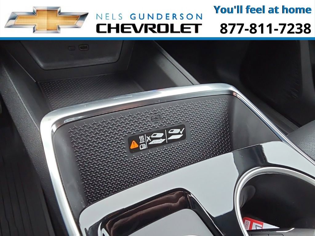 New 2026 Chevrolet Equinox LT w/ Convenience Package II image 23