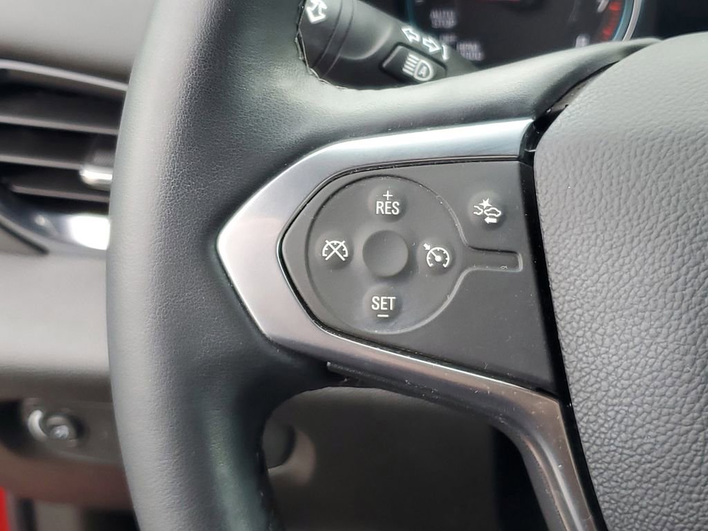 Used 2023 Chevrolet Traverse LT image 14