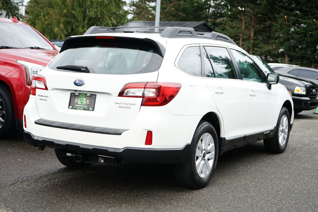 Used 2016 Subaru Outback 2.5i image 6