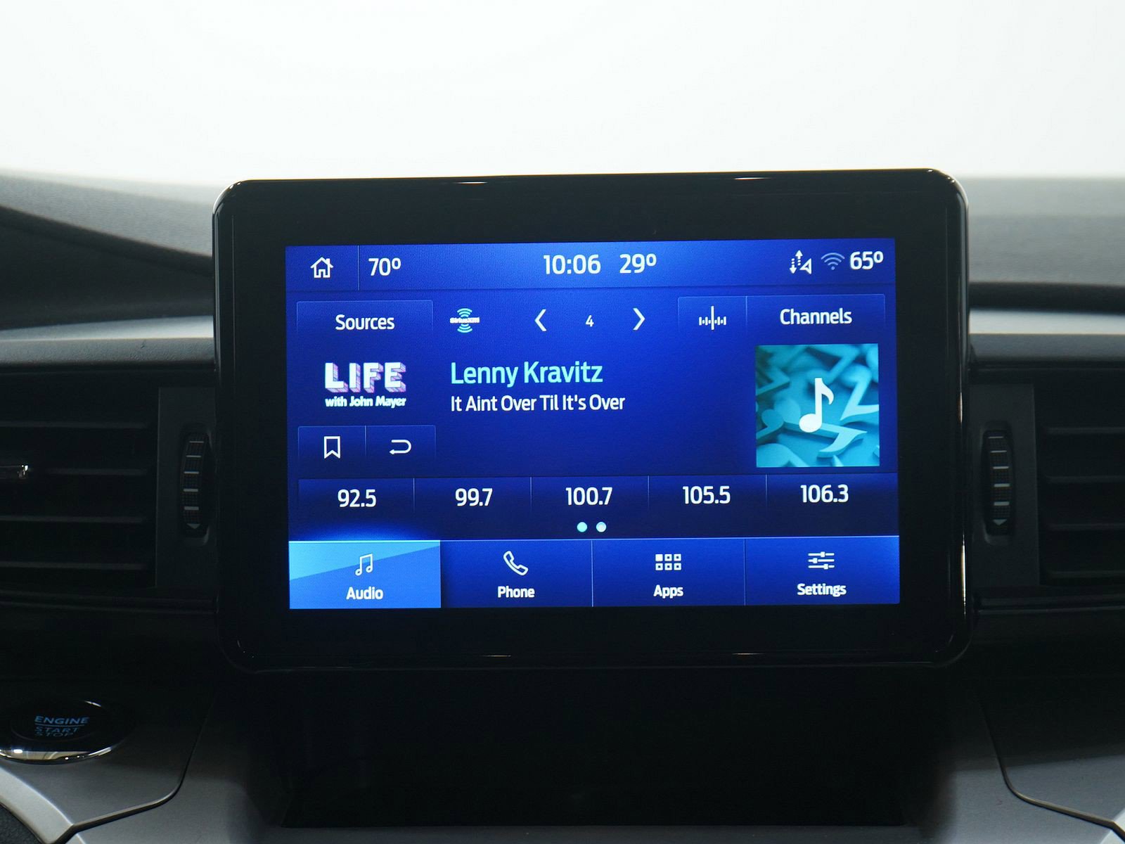 Used 2022 Ford Explorer XLT w/ Class IV Trailer Tow Package image 18