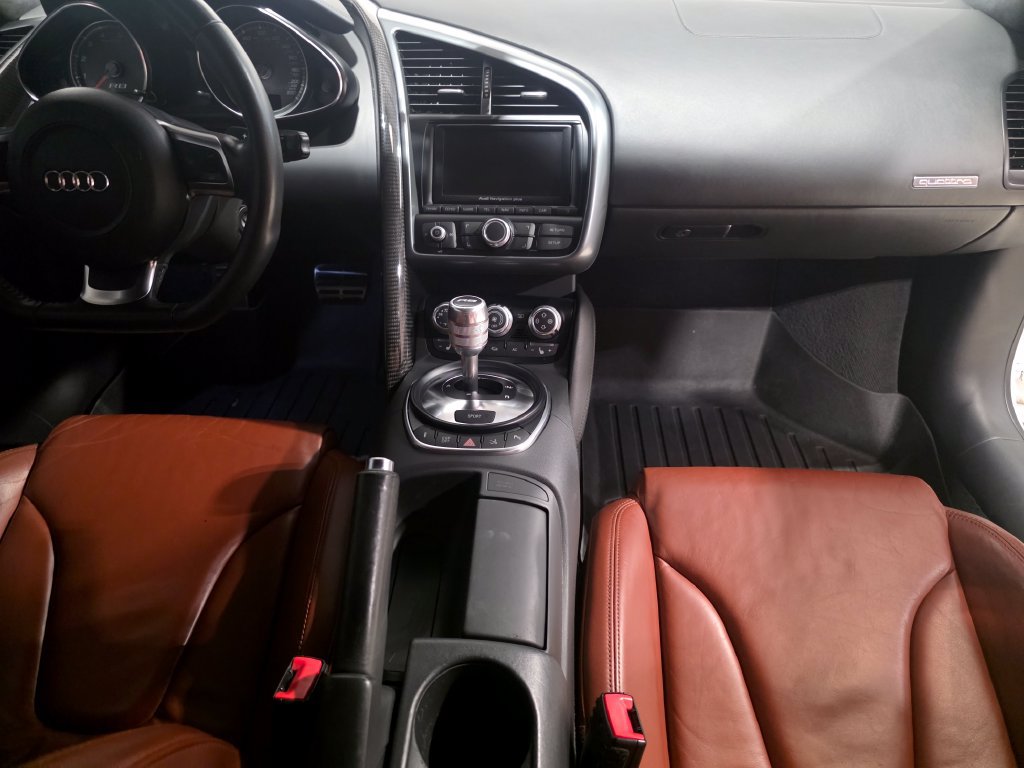 Used 2009 Audi R8 V8 AWD/4WD image 9