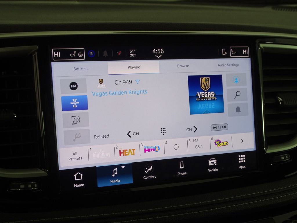New 2026 Chrysler Pacifica Select image 35