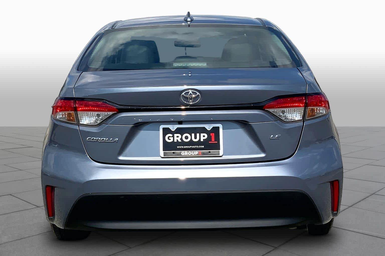 Used 2024 Toyota Corolla LE FWD image 5