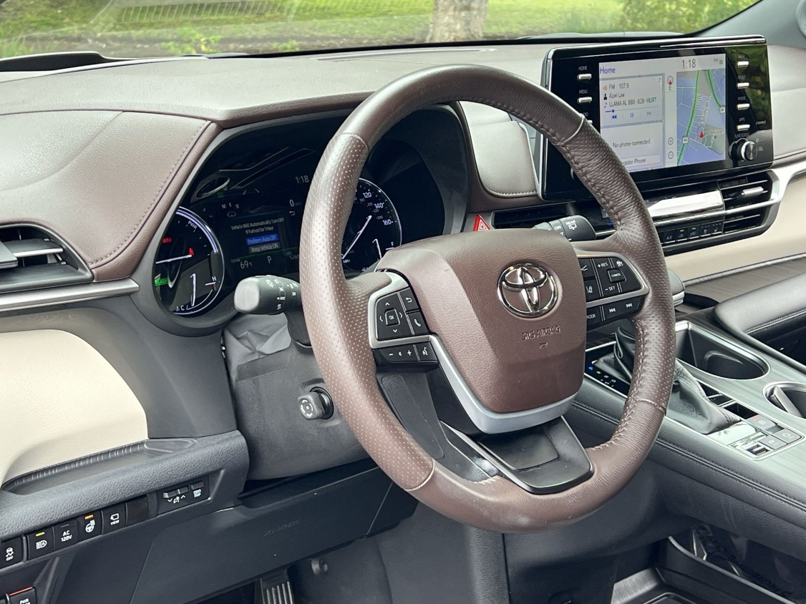 Used 2021 Toyota Sienna Platinum AWD/4WD image 15