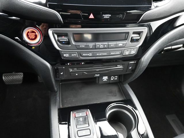 Used 2022 Honda Pilot Touring image 31