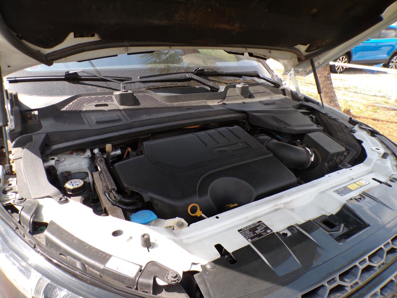 Used 2019 Land Rover Discovery Sport image 10