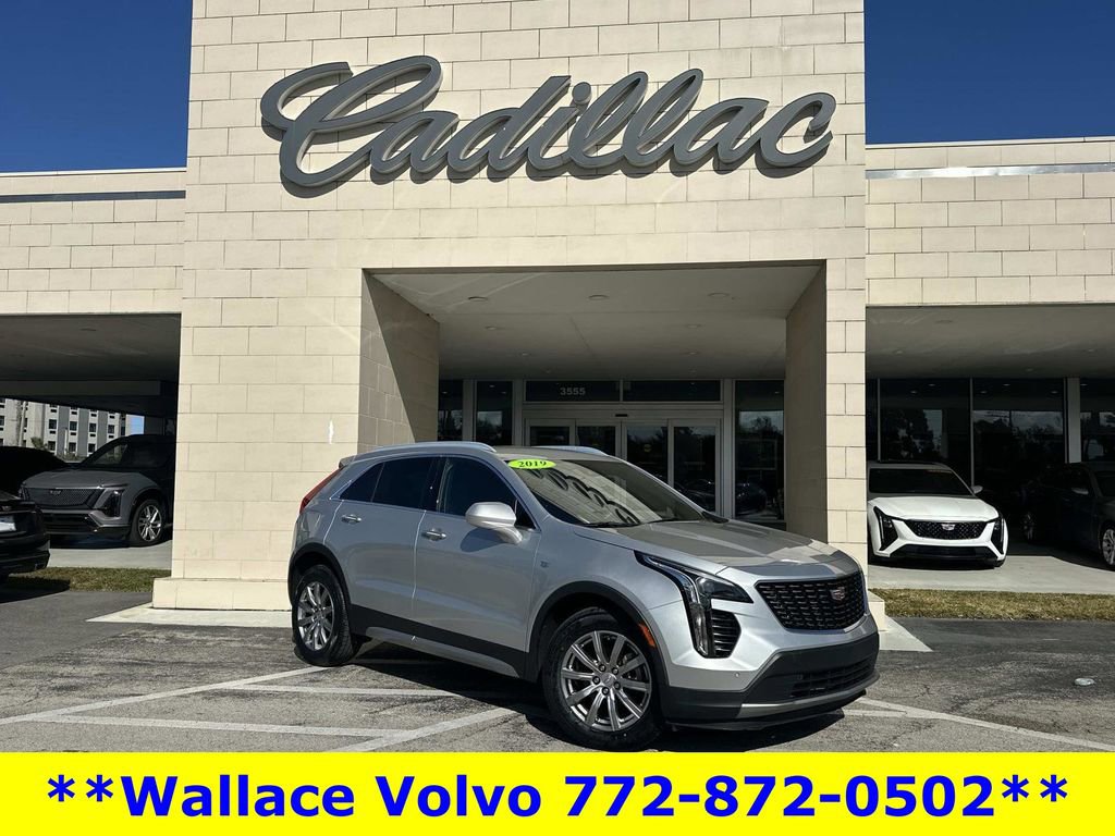 Used 2019 Cadillac XT4 Premium Luxury w/ Driver Awareness Package FWD image 7