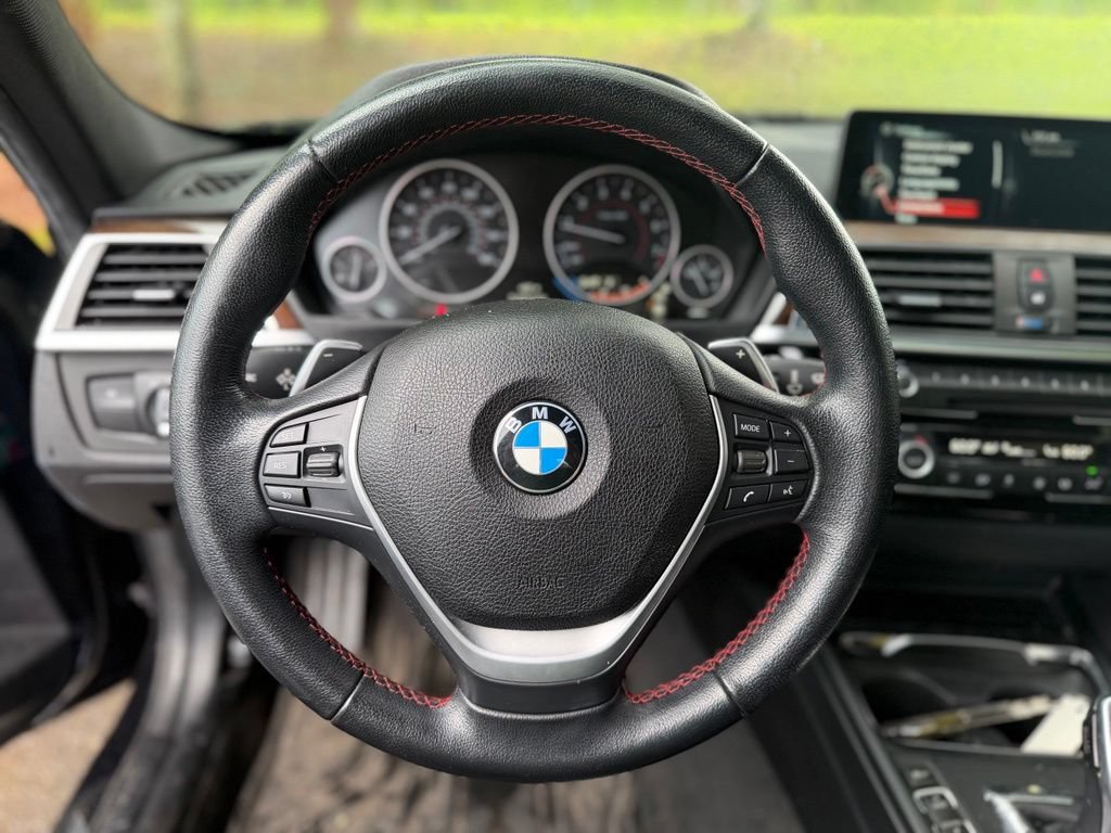 Used 2016 BMW 328i xDrive Sedan AWD/4WD image 23