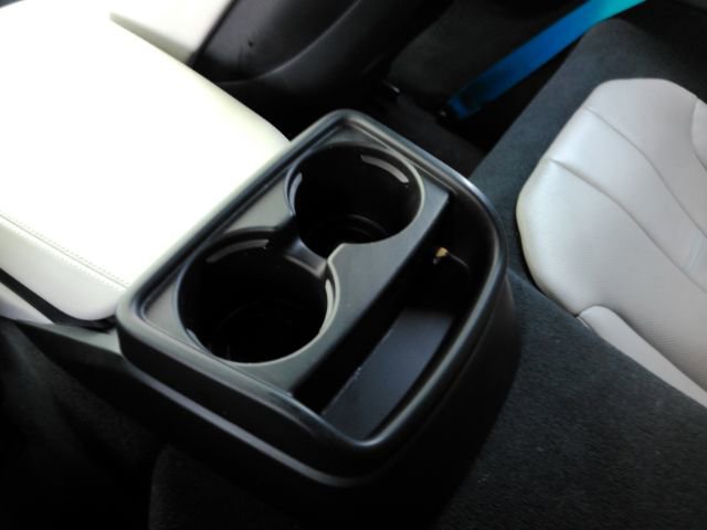 Used 2015 BMW i8 image 26