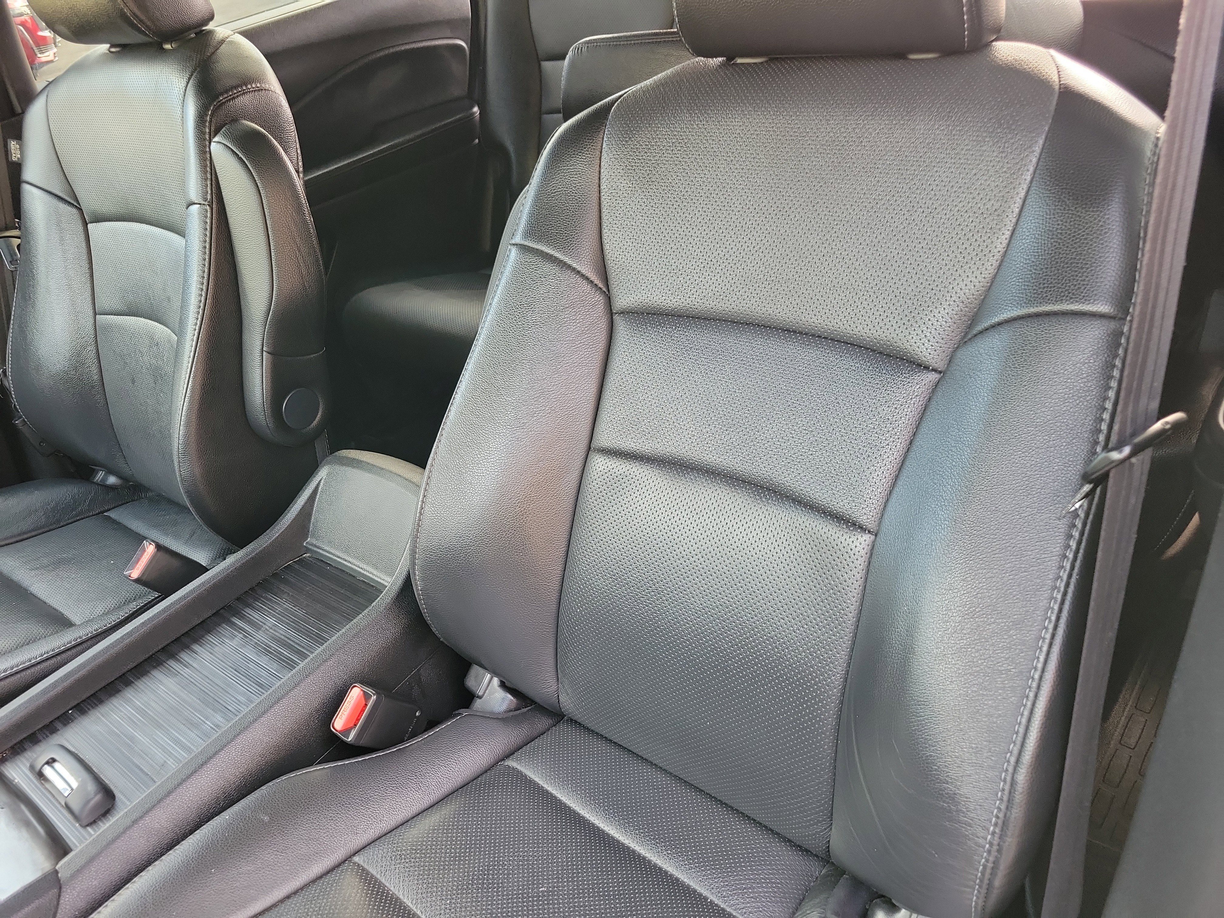 Used 2022 Honda Passport EX-L image 6