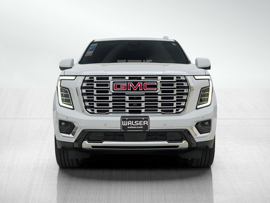 New 2026 GMC Yukon Denali w/ Denali Reserve Package AWD/4WD image 2