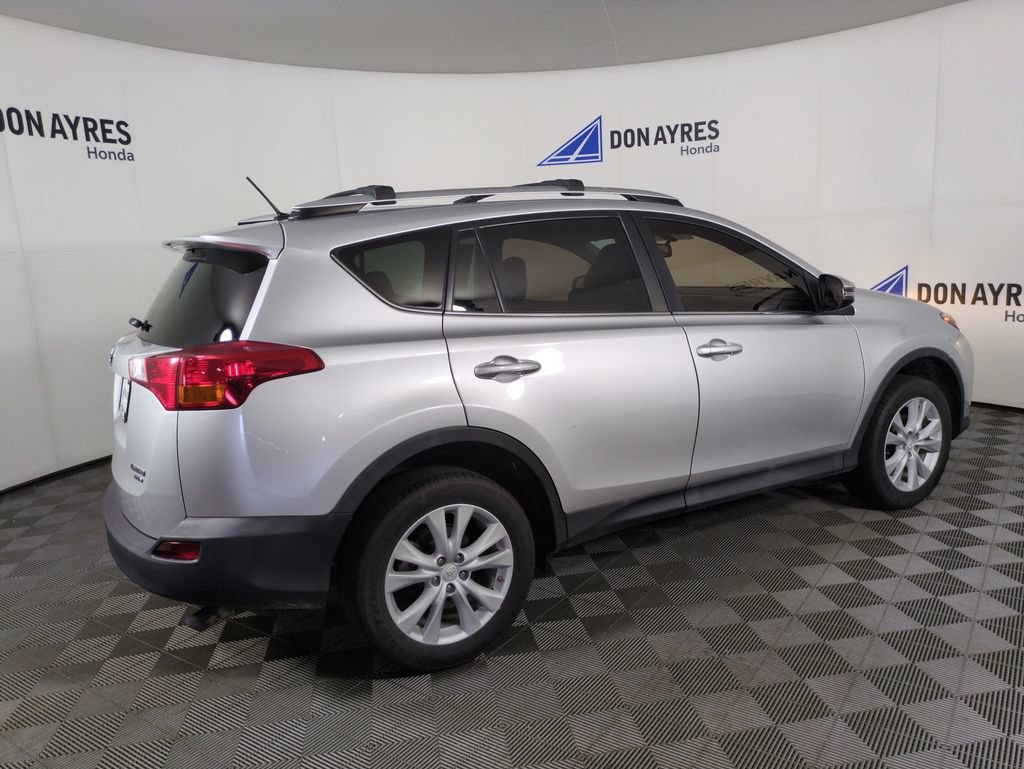 Used 2015 Toyota RAV4 Limited AWD/4WD image 7