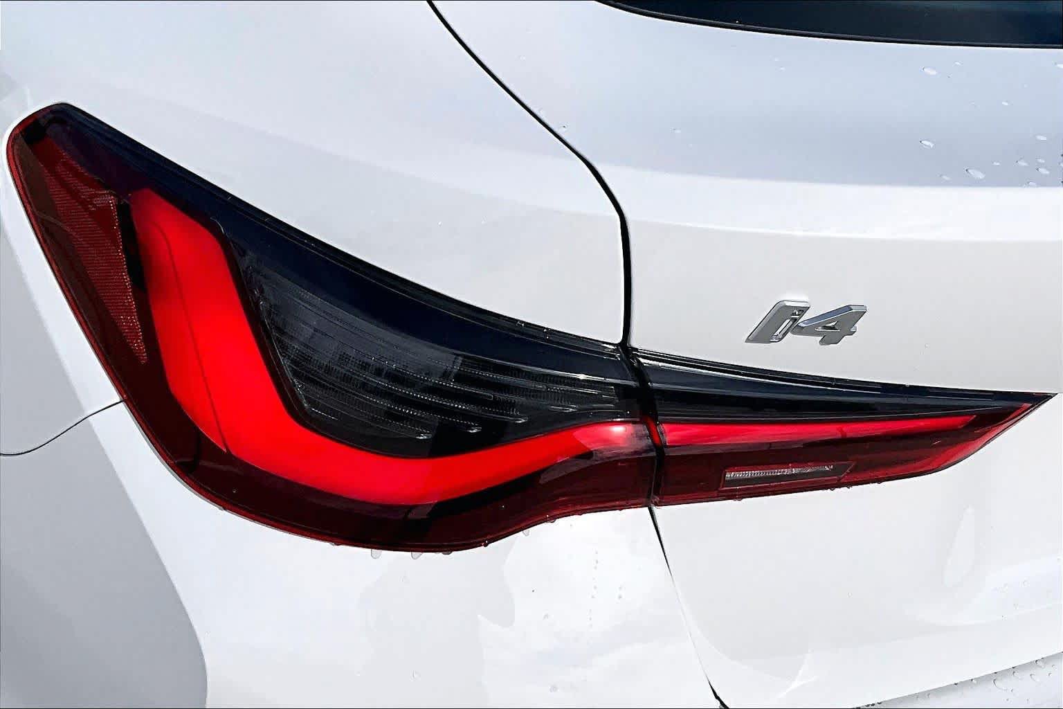 Used 2026 BMW i4 xDrive40i w/ Premium Package AWD/4WD image 26