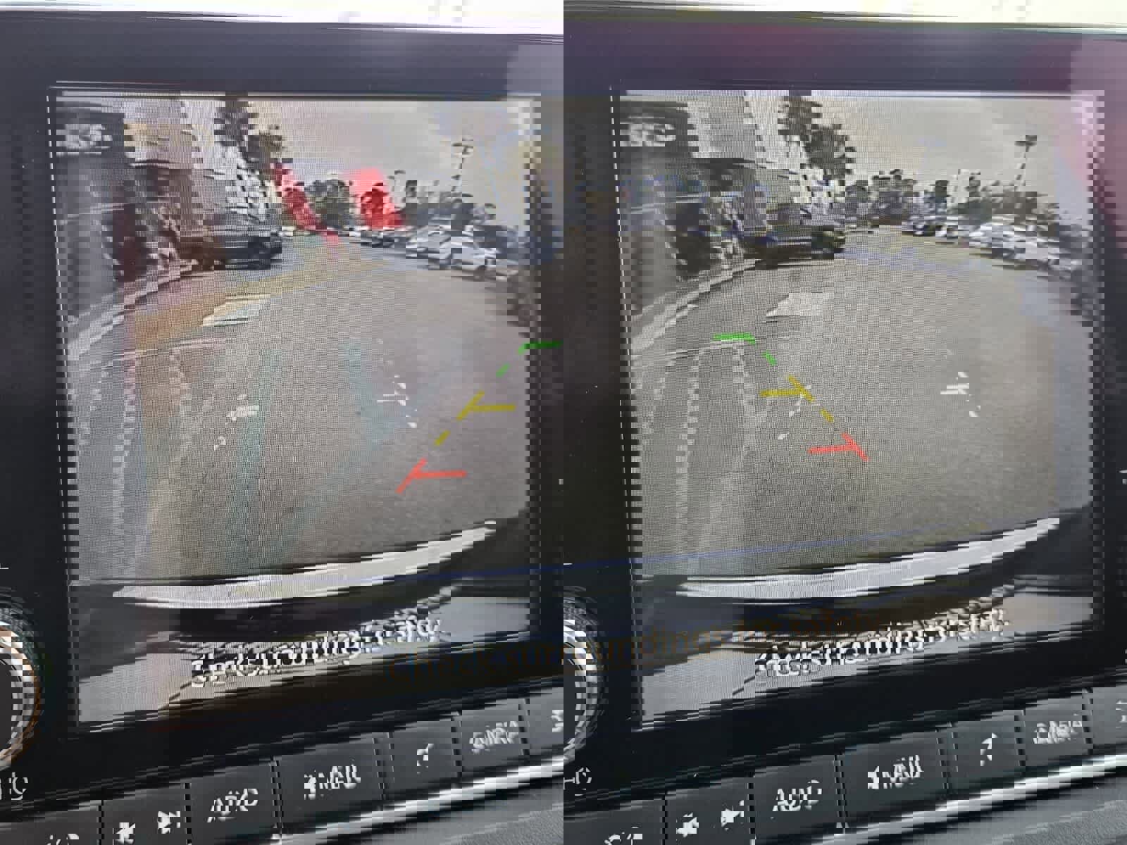 Used 2023 Nissan Rogue SV image 9